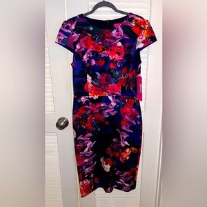 Body con Betsy Johnson floral dress